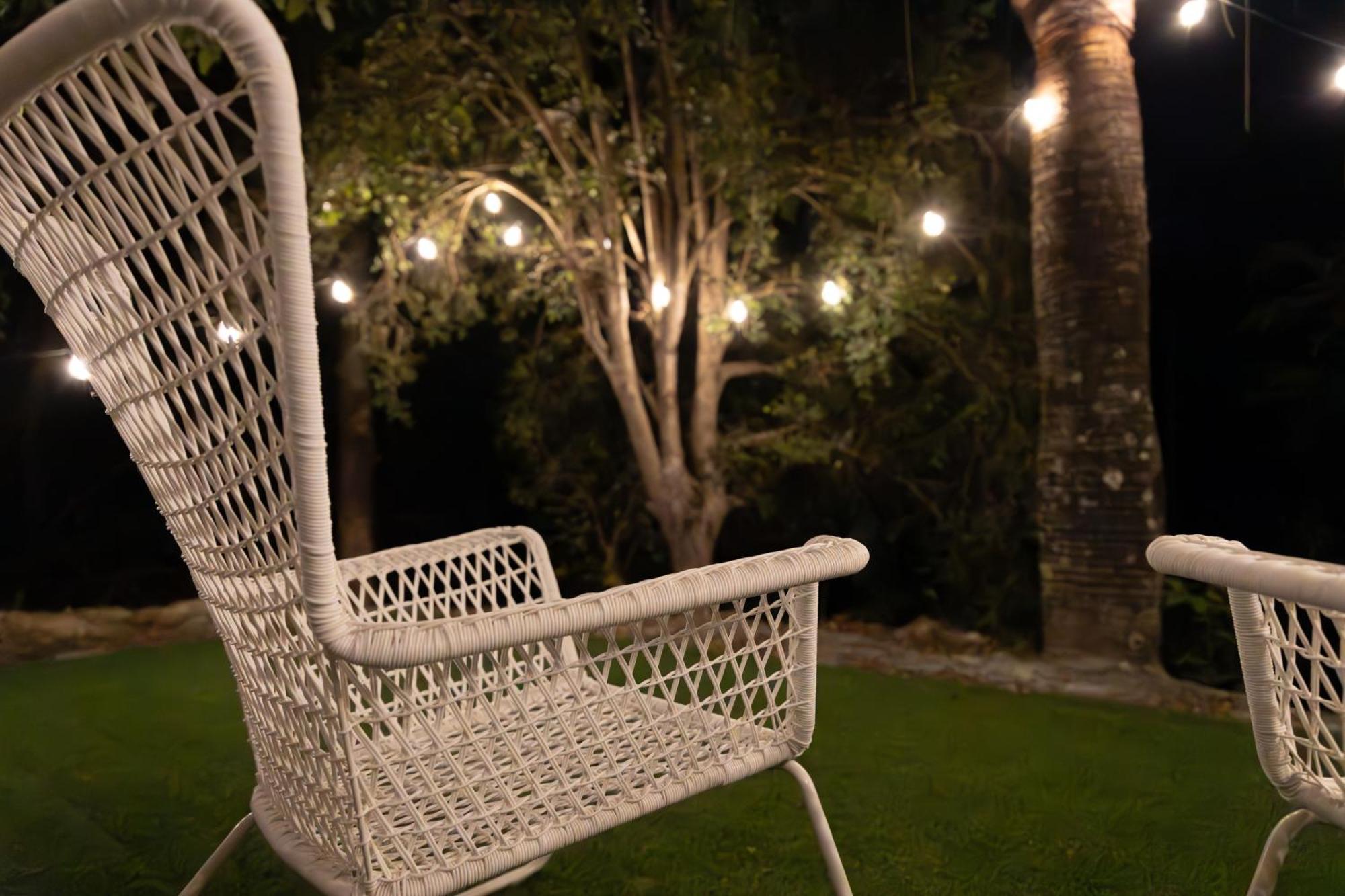 Peaceful Close To Shops, Motorway, National Forest & Koalas! Apartment *